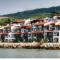 Whait Coast Apartments 8 m from the sea 105m2 the first line