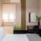 Chrispas House Beachfront Bliss & Stunning Views