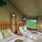 Hemingway's Luxury Tented Camp - Paraa