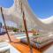 Ble Oneiro Villa CRYSTAL