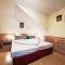 Apartment Rosa-3 by Interhome