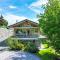 Chalet Les penguins by Interhome