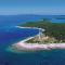 2 Bedroom Beach Front Home In Sali - Sali