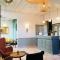 Brit Hotel Acacias