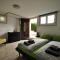 Lake View Chalet