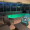 Beautiful Saltwater Front Home with a Pool - كيب كورال