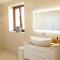 Villa del Lago with heated pool