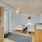 2 Bedroom Awesome Home In Vemb