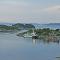 Gorgeous Home In Bekkjarvik With Wifi