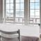 Gorgeous Home In Bekkjarvik With Wifi