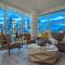 "The Draper" - Luxury Corner Unit w Tower View, - Near Stampede, Saddledome, BMO Centre! FREE Parking, Banff Pass, & Wine!