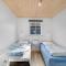 Beautiful Home In Vinderup With Kitchen