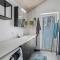 3 Bedroom Nice Home In Aakirkeby