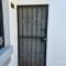 Casa céntrica, en privada con acceso controlado