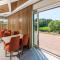 Reiu Holiday Centre