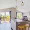 Poppy An Immaculate Lake side Lodge the Perfect Retreat, Sleeps 4