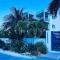 Apartment Condominium Grace Bay Beach