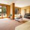 PP416 Passage Point condo