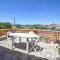 Nice Apartment In Castilenti With Wifi - Castilenti