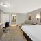 Best Western Plus Weston Inn