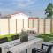 2 Bedroom Cozy Home In Sint-Annaland