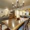 Amazing Ski-In Ski-Out Condo, Pet Friendly - Very Spacious - CM236