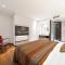 Wuyu Hotel - Chongqing Jiangbei Airport & Light Rail