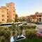 Elegant 3 Rooms Apartment in Private Villa in New Cairo - القاهرة