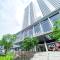 Simply Look Studio at 53th Floor Pollux Chadstone Apartment By Travelio - Cikarang