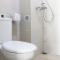 Spacious and Well Appointed 2BR @ Gateway Pasteur Apartment By Travelio - 万隆