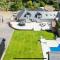 Barn Oasis heated pool Hot Tub, Bar games stay