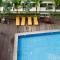 Modern Look Studio Room at Gateway Park LRT City Apartment By Travelio