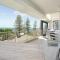 Tranquil Tides Retreat - Coastal Waterfront Escape