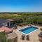 Countryside villa in Polaca with private pool