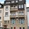 Wohnung in einem historischen Gebäude mit Balkon und Blick auf die Mosel