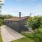 Beautiful Home In Vinderup With Kitchen