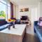 4 Bedroom Cozy Home In Heinkenszand