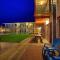 Bowmont Motel