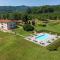 2 Bedroom Beautiful Apartment In Poppi