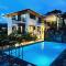 Lodoicea Apartments