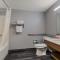 Econo Lodge Inn & Suites Diamondhead