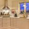 3 Bedroom Cozy Home In Sölvesborg - Сельвесборґ