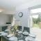 9 Manorcombe Bungalows
