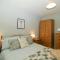 9 Manorcombe Bungalows