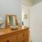 9 Manorcombe Bungalows