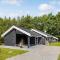 Stunning Home In Aakirkeby With Wifi