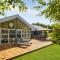 Stunning Home In Aakirkeby With Wifi
