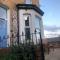 Kitson House - Sea Views, 1 min Walk to Harbour - Scarborough