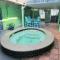 Upper Deck Hotel and Bar - Adults Only