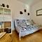 Imma bright apartment by HLCLUB Agency